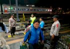 Sinergitas-TNI-Polri,-Patroli-di-Stasiun-Ngawi-Antisipasi-Arus-Balik-Mudik-Tahap-Dua