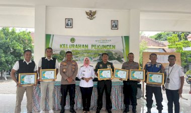 Tulus-Melayani,-Polisi-RW-Polres-Pasuruan-Kota-dan-Babinsa-Terima-Penghargaan-dari-Lurah-Pekuncen