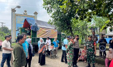 Upaya-Stabilisasi-Harga-Beras-Satgas-Pangan-Polres-Magetan-bersama-Bulog-Gelar-Operasi-Pasar