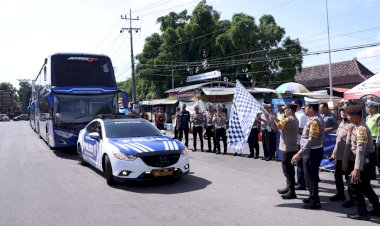 Antusias-Warga-Ikuti-Balik-Mudik-Gratis-Polres-Ponorogo,-Ringankan-Beban-dan-Nyaman-Dalam-Perjalanan