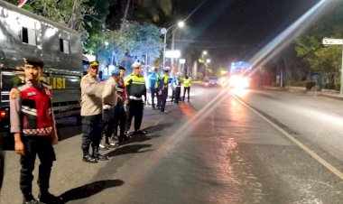 Operasi-Mantap-Praja-Semeru-2024-Polres-Situbondo-Gencarkan-Patroli-Malam