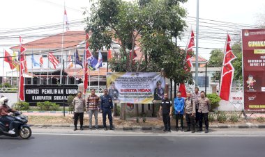 Polresta-Sidoarjo-Sebar-Himbauan-Anti-Hoaks-Guna-Pilkada-Damai