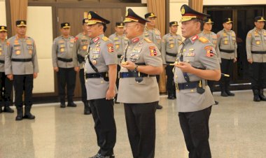 Kapolri-Lantik-Pejabat-Utama-Baru:-Dorong-Profesionalisme-dan-Peningkatan-Pelayanan