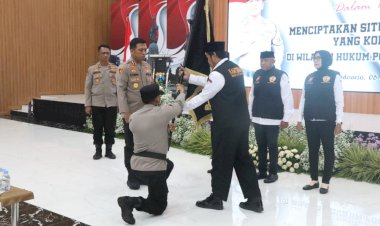 Kapolresta-Sidoarjo-Kukuhkan-Pokdar-Kamtibmas-Bhayangkara-2025-2029