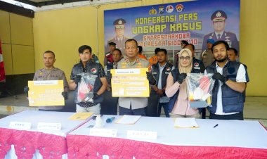 Satresnarkoba-Polresta-Sidoarjo-Ungkap-Dua-Kasus-Sabu-226-Gram-dan-18-Pil-Ekstasi