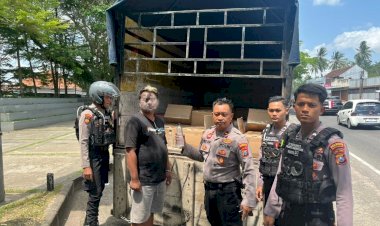 Patroli-Polresta-Banyuwangi-Berhasil-Gagalkan-Penyelundupan-Ribuan-Botol-Arak-dari-Bali