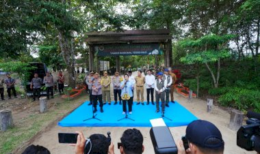 Kapolri-Titiek-Soeharto-Tinjau-Tesso-Nilo,-Pastikan-Konservasi-Gajah-Aman